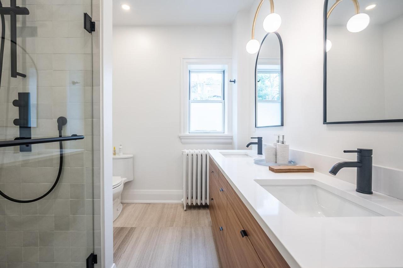 Beautiful And Spacious Luxury Home Toronto Buitenkant foto